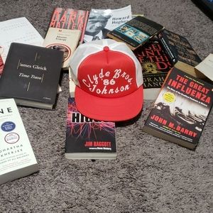 1986 VINTAGE Snapback!